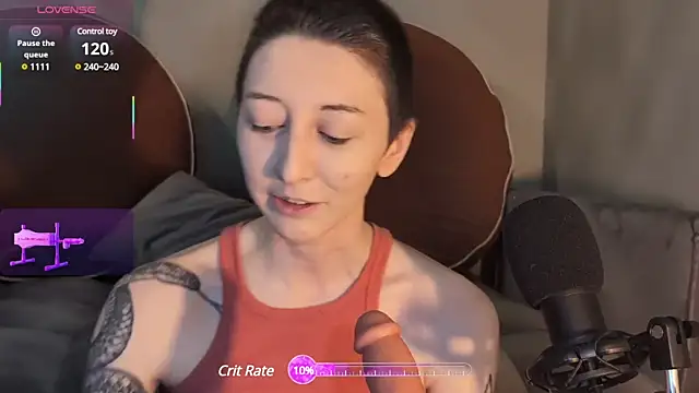 Snapshot of lovelylucyy chatting on March 7, 9:59 pm lovelylucyy online show from March 7, 9:59 pm