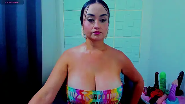 Snapshot of IsaSixty9 chatting on March 8, 12:09 pm IsaSixty9 online show from March 8, 12:09 pm