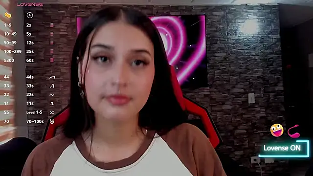 Charlotte greys online show from February 26, 9:03 pm