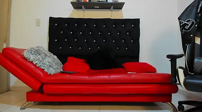 julian wallace online show from February 22, 3:36 pm