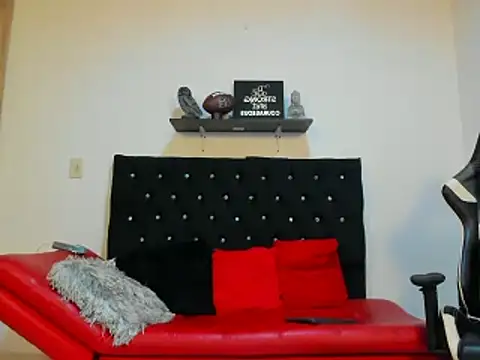 julian wallace online show from March 15, 8:21 pm