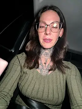 BrownieyQueen online show from January 11, 4:28 am