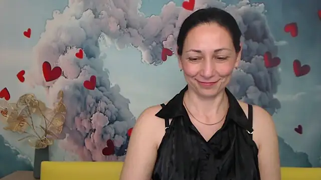 Snapshot of LiluGrants chatting on March 9, 10:08 pm LiluGrants online show from March 9, 10:08 pm