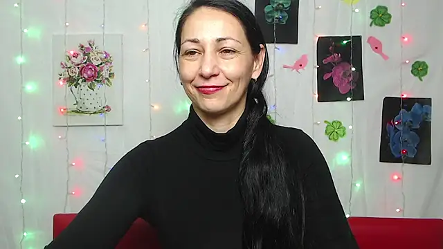 Snapshot of LiluGrants chatting on March 16, 10:09 pm LiluGrants online show from March 16, 10:09 pm