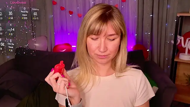 MilaBott online show from February 14, 5:46 pm