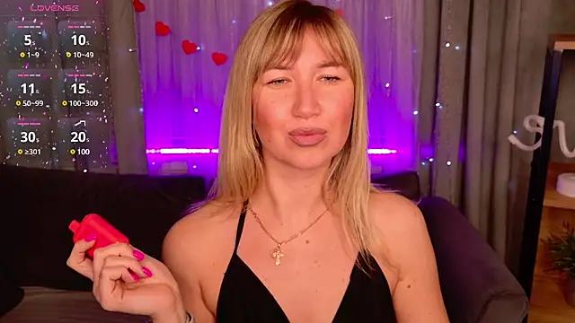 MilaBott online show from February 17, 10:25 pm