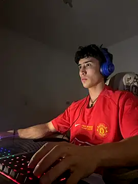 Snapshot of gojo_satoru_18 chatting on November 4, 5:50 am gojo satoru 18 online show from November 4, 5:50 am