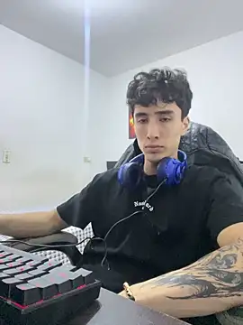 Snapshot of gojo_satoru_18 chatting on February 2, 9:02 pm gojo satoru 18 online show from February 2, 9:02 pm