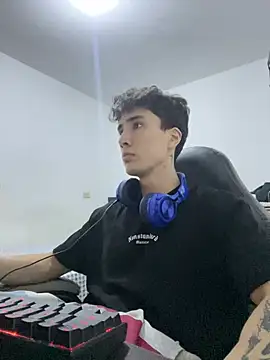 Snapshot of gojo_satoru_18 chatting on February 9, 2:37 am gojo satoru 18 online show from February 9, 2:37 am