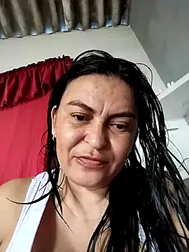 Horny-Mommy-Dirty online show from December 2, 1:39 pm