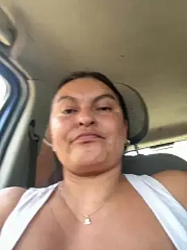 Horny-Mommy-Dirty online show from May 7, 4:56 pm
