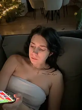 Snapshot of Lena_Lang chatting on November 29, 3:04 pm Lena Lang online show from November 29, 3:04 pm