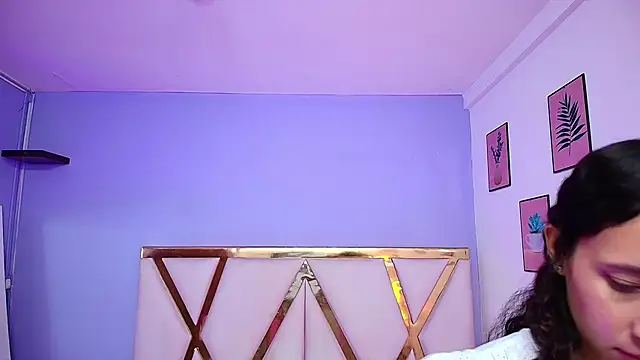 Beautifulskinny18 online show from January 29, 10:11 pm