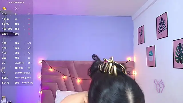 Beautifulskinny18 online show from February 25, 7:36 pm