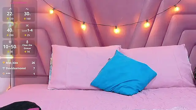 Beautifulskinny18 online show from October 27, 7:40 pm