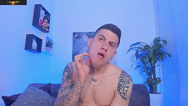 Snapshot of Yeiko_Romero_ chatting on September 22, 2:57 am Yeiko Romero online show from September 22, 2:57 am