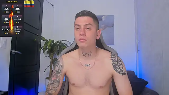 Snapshot of Yeiko_Romero_ chatting on November 25, 5:57 pm Yeiko Romero online show from November 25, 5:57 pm