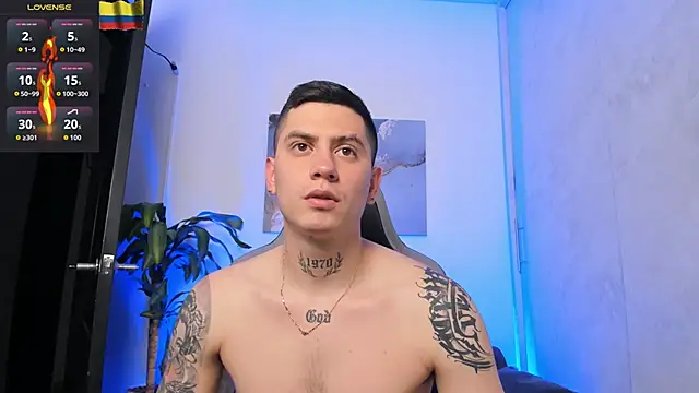 Snapshot of Yeiko_Romero_ chatting on December 4, 8:50 pm Yeiko Romero online show from December 4, 8:50 pm