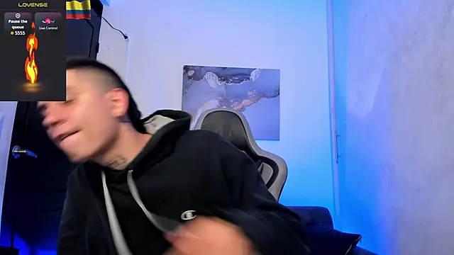 Yeiko Romero  online show from February 3, 4:21 am