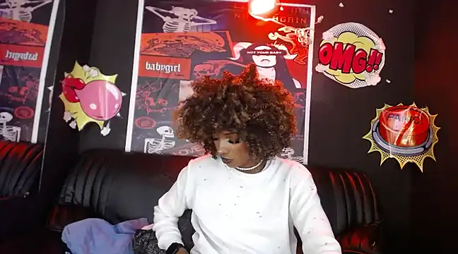 TIFFANYYSTAR online show from January 14, 2:00 pm