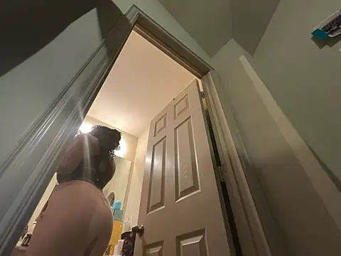 wynterheat online show from March 5, 5:18 am