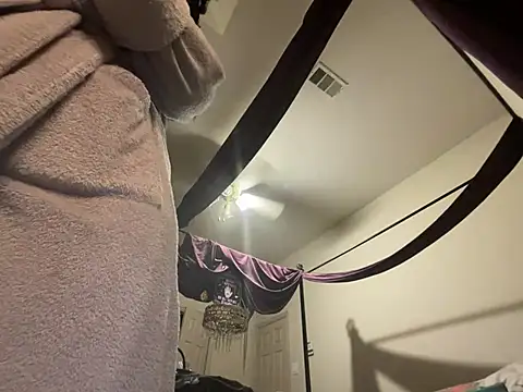 wynterheat online show from March 5, 11:49 am