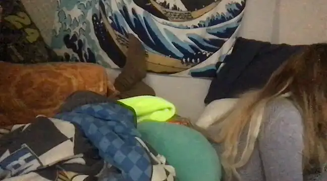 BLAKEJEWELS online show from January 21, 7:47 am