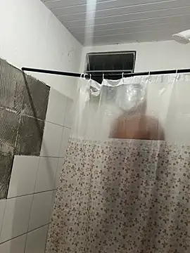 Snapshot of Palomasoouzaaak chatting on February 18, 2:18 am Palomasoouzaaak online show from February 18, 2:18 am