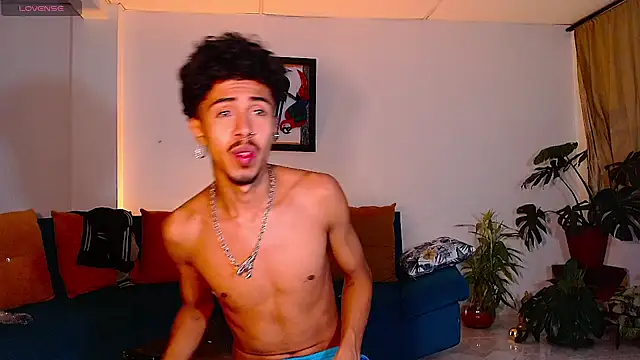 RyanRizzo online show from January 17, 6:15 am