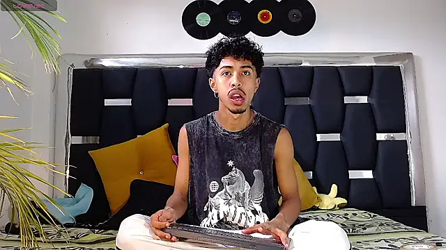 RyanRizzo online show from January 31, 3:33 pm