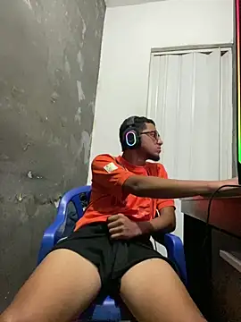 hyzi1 online show from March 6, 1:13 am