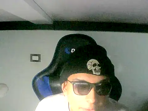 mateomalp675 90 online show from January 15, 6:00 pm