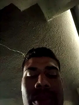 Snapshot of 900irani chatting on January 16, 10:53 am 900irani online show from January 16, 10:53 am