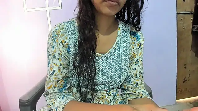 aarjulove online show from September 24, 9:56 am