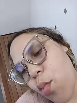 Emma-evans online show from March 10, 7:52 pm