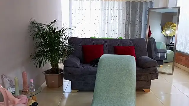 camil milfdream online show from February 1, 5:26 pm