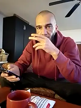 donnuozfutura online show from January 17, 8:45 am