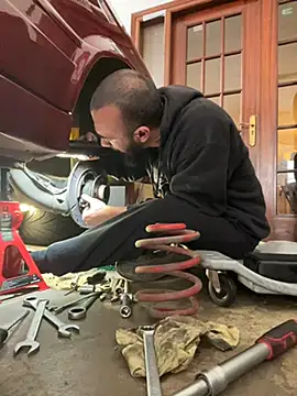 donnuozfutura online show from February 24, 1:31 pm