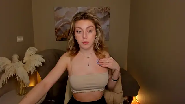 MollyMeltorr online show from October 4, 4:43 am