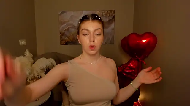 MollyMeltorr online show from February 11, 2:44 pm