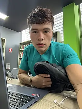 Logan smith1 online show from March 2, 7:43 pm