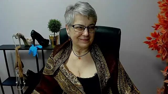 IrisDream online show from February 24, 10:48 am