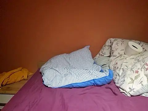 Snapshot of Josephine_LIVE chatting on October 19, 7:25 pm Josephine LIVE online show from October 19, 7:25 pm