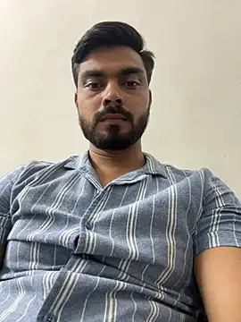 hotboysammy online show from January 6, 1:52 pm