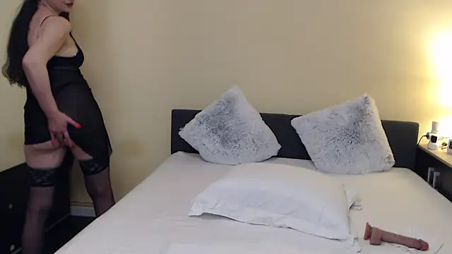 Snapshot of Melissa_Mely chatting on January 8, 4:44 am Melissa Mely online show from January 8, 4:44 am