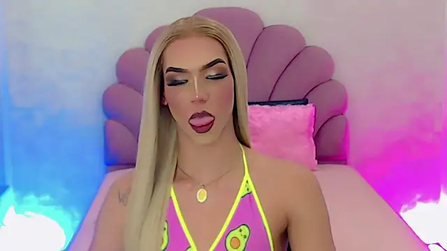 briana sex32 online show from February 2, 6:48 am