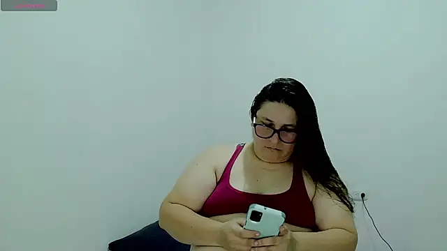 Snapshot of katty_femdom chatting on September 18, 7:16 pm katty femdom online show from September 18, 7:16 pm