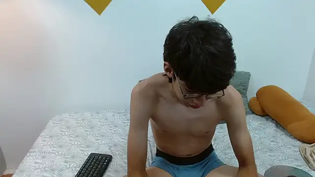 jhoellx online show from January 14, 3:36 pm