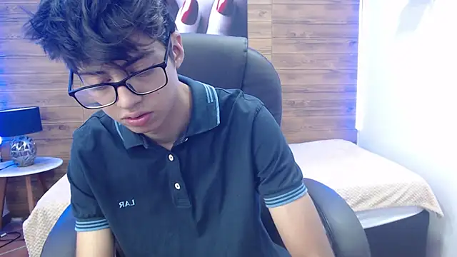 jhoellx online show from February 12, 1:16 pm