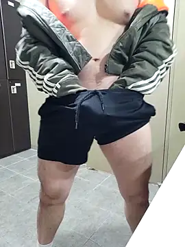 Snapshot of gichigi chatting on February 16, 3:05 pm gichigi online show from February 16, 3:05 pm